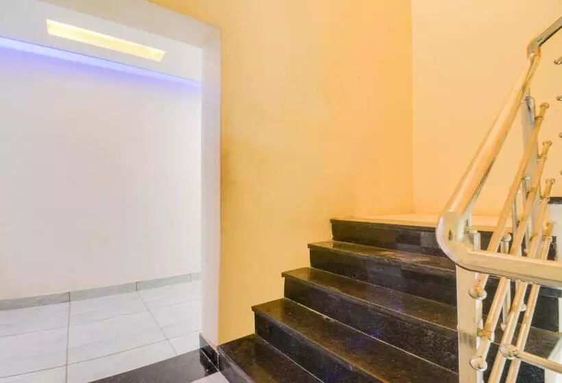 Oyo Hotel Jai Shree Shyam