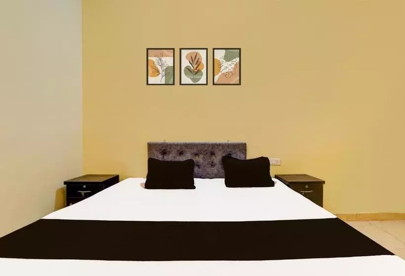 Oyo Paradox Hotel And Restaurant