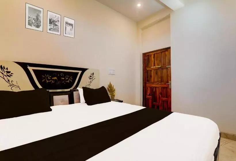 Oyo Paradox Hotel And Restaurant