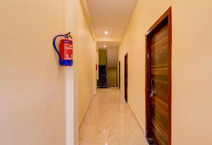 Oyo Paradox Hotel And Restaurant