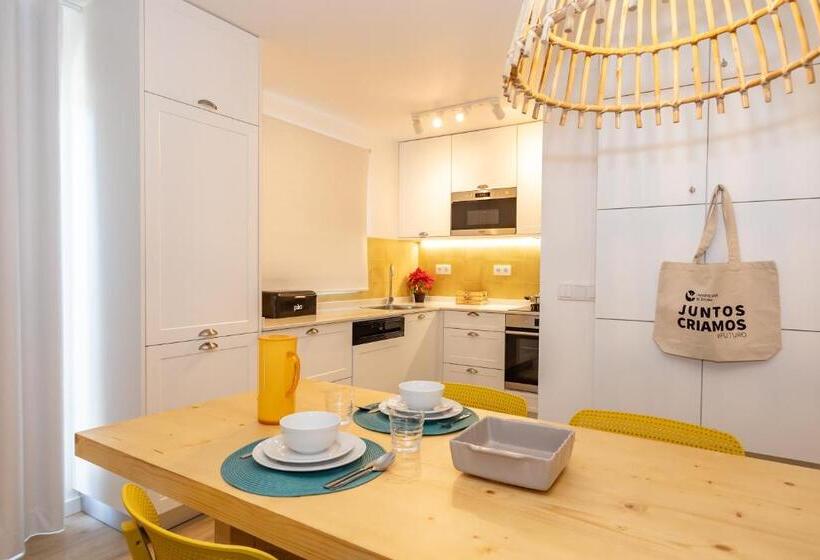 ペンション ébora Residences