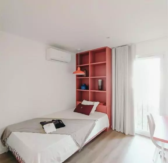 ペンション ébora Residences