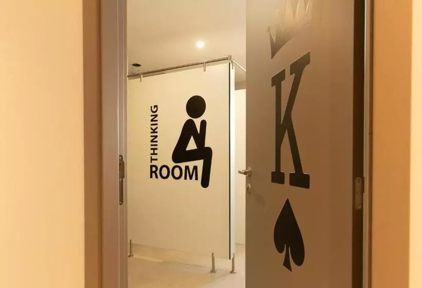 ペンション ébora Residences