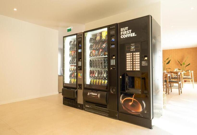 ペンション ébora Residences