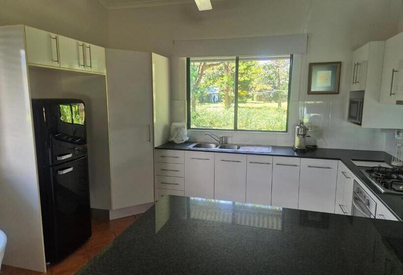 פנסיון Cairns Wildlife Guesthouse