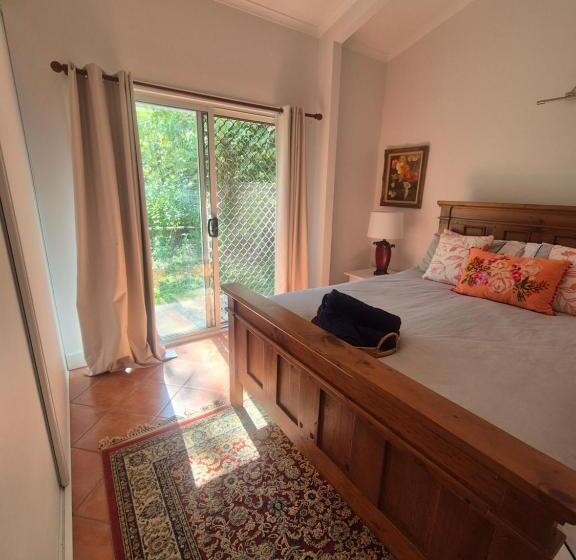 פנסיון Cairns Wildlife Guesthouse