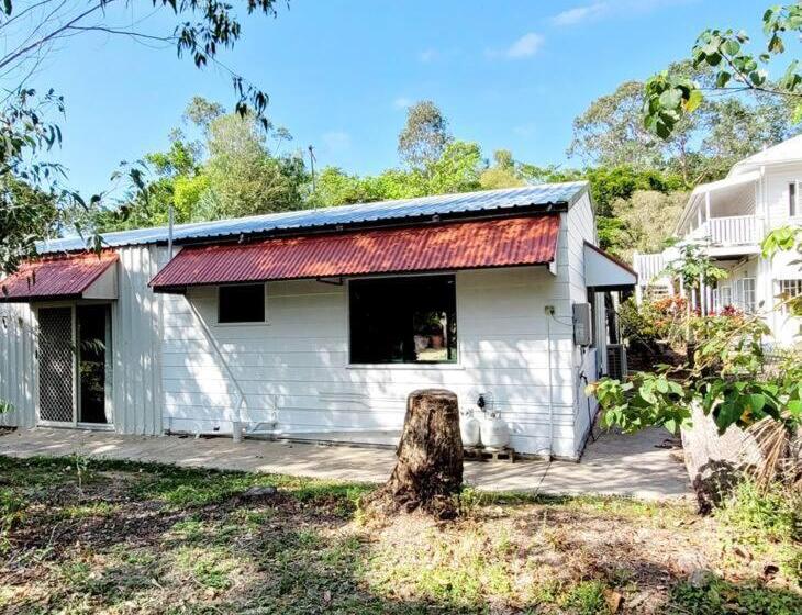 פנסיון Cairns Wildlife Guesthouse