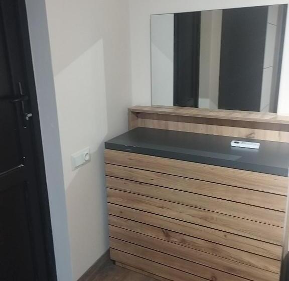 پانسیون Guest House Myoni