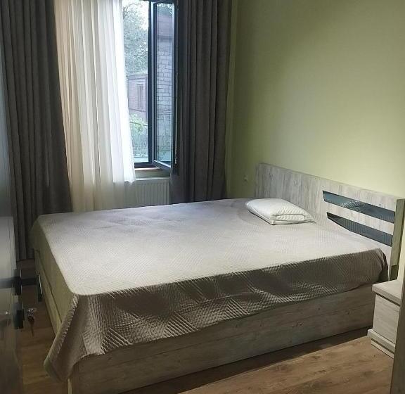 پانسیون Guest House Myoni