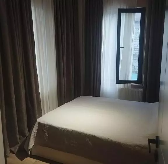 پانسیون Guest House Myoni