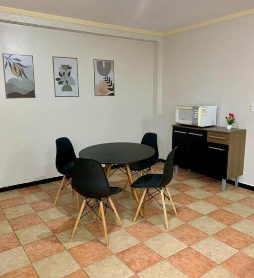 פנסיון Suíte Master Com Sacada Centro