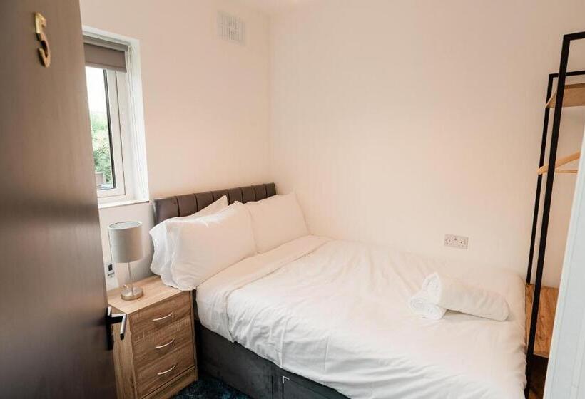 膳宿费 Westwood Court