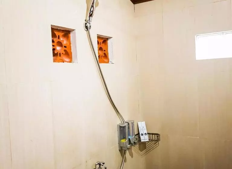 Lomakeskus Porlak Jahe Giri Tirta Kahuripan