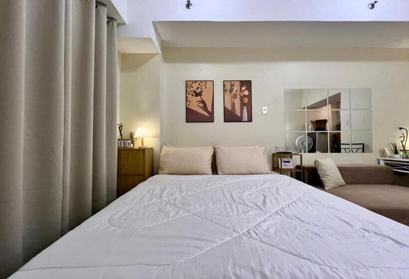 Staycation Condotels For Travellers Near Airport