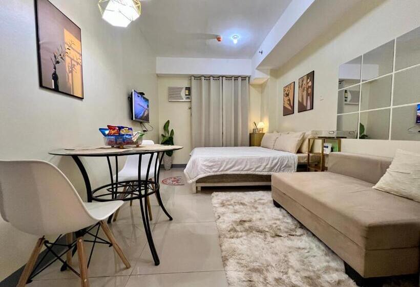 Staycation Condotels For Travellers Near Airport