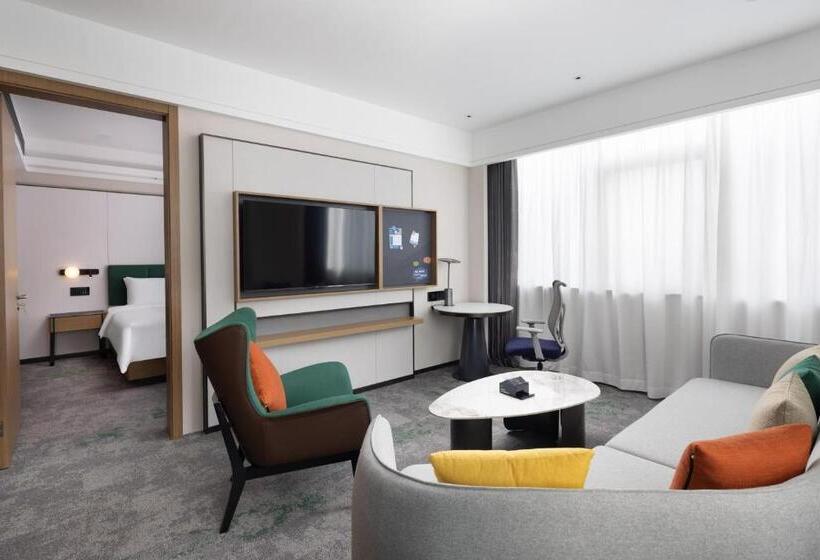 厦门同安城南希尔顿欢朋酒店