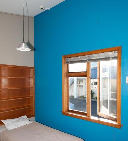 הוסטל 85 On Bealey