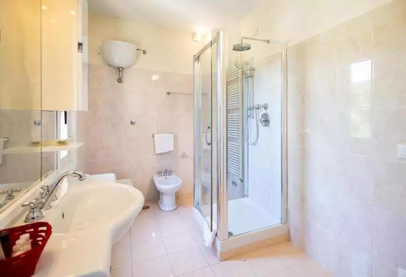 Aamiaismajoitus (B&B) Tenuta Dell Inviolata Guest House