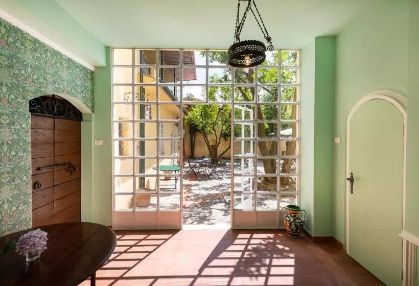 Aamiaismajoitus (B&B) Tenuta Dell Inviolata Guest House