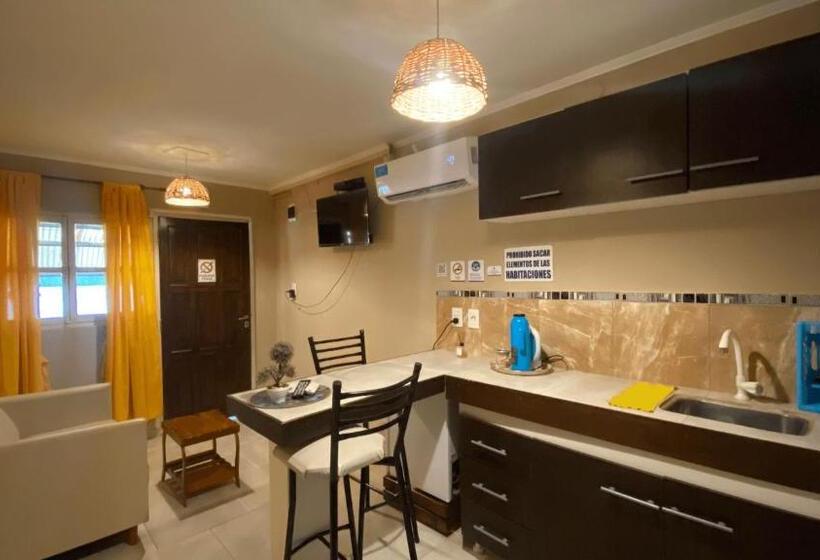 Szálloda Cabañas Las Violetas A Pasos De La Reserva Urutaú