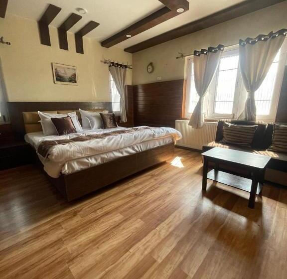 هتل H2 Residency By Stay Pattern