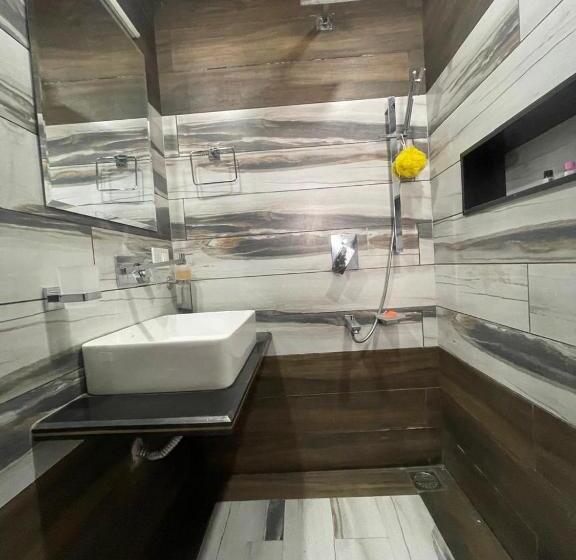 هتل H2 Residency By Stay Pattern