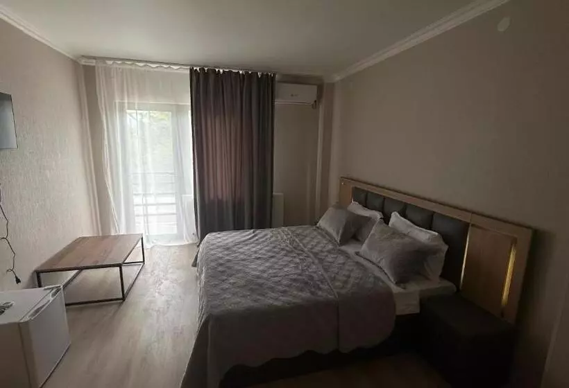 هتل Natakhtari Residence