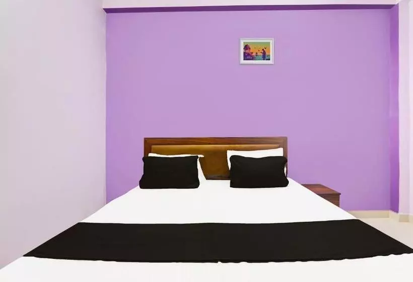 Hotelli Oyo Mandakini Galaxy