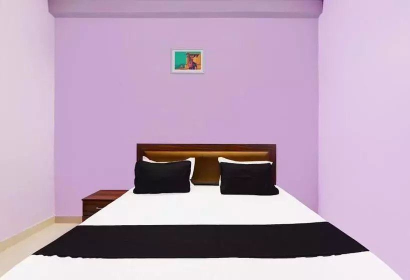 Hotelli Oyo Mandakini Galaxy