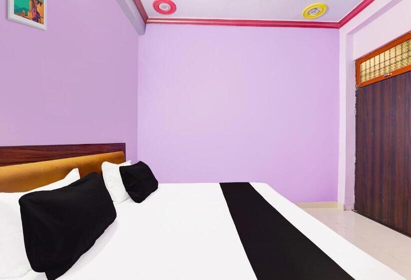 בית מלון כפרי Oyo Mandakini Galaxy