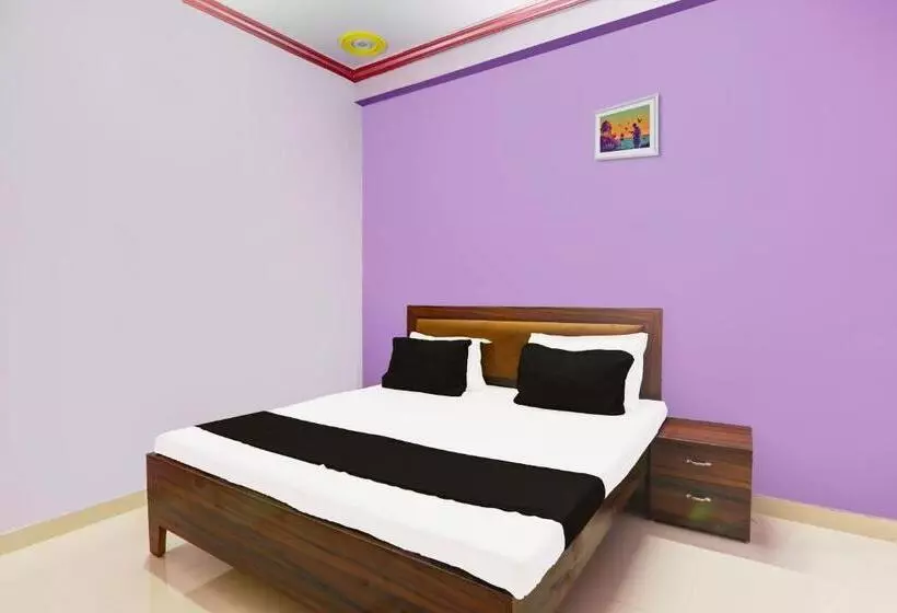 Hotelli Oyo Mandakini Galaxy