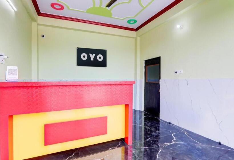 בית מלון כפרי Oyo Mandakini Galaxy