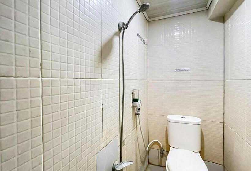 בית מלון כפרי Reddoorz Syariah Near Mall Of Serang