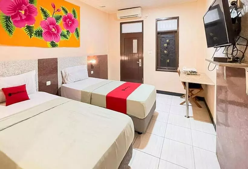 ホテル Reddoorz Syariah Near Mall Of Serang