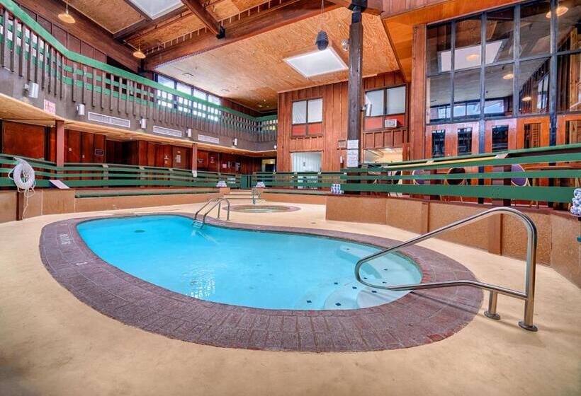 Отель Sunrise Park Lodge