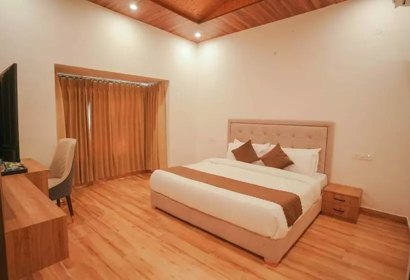 ホテル Tapovan Resorts