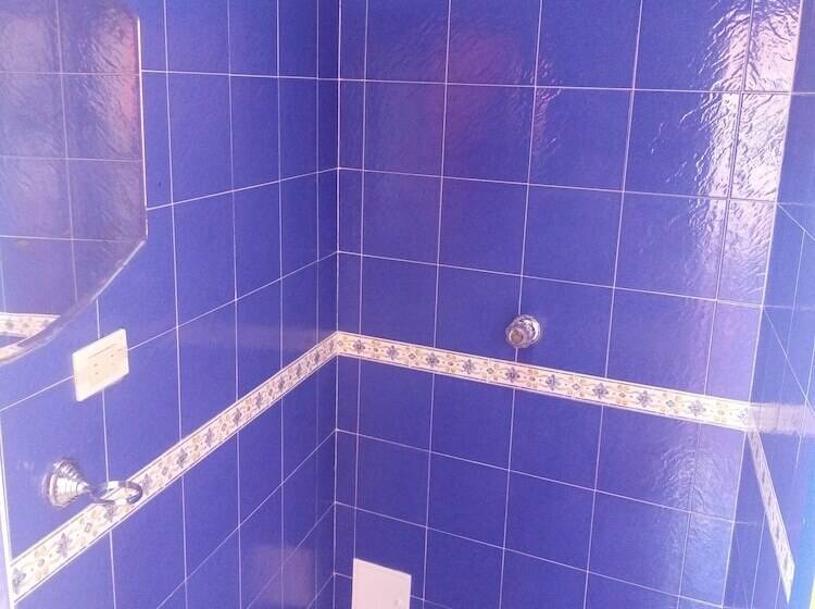 פנסיון Hostal Ml Las Tres B