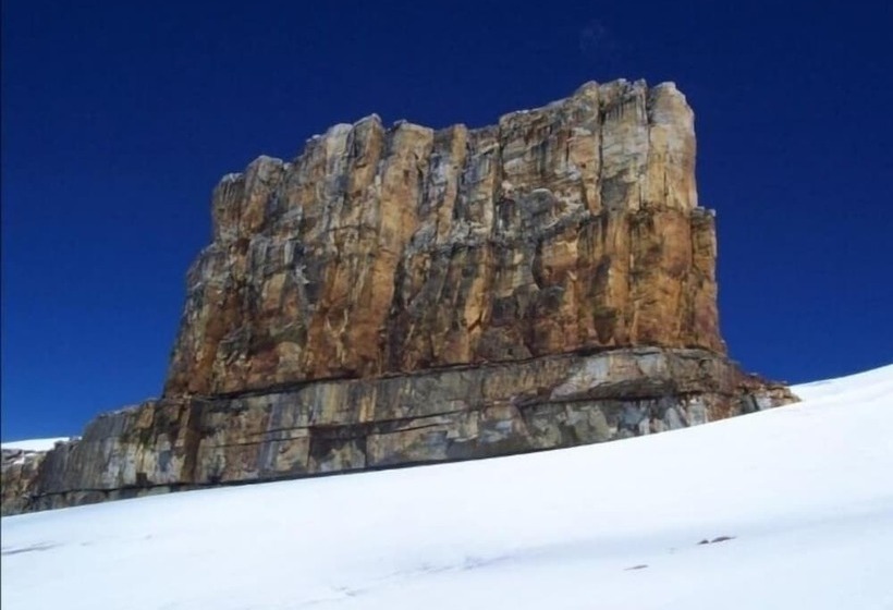 פנסיון Hostal Ml Las Tres B