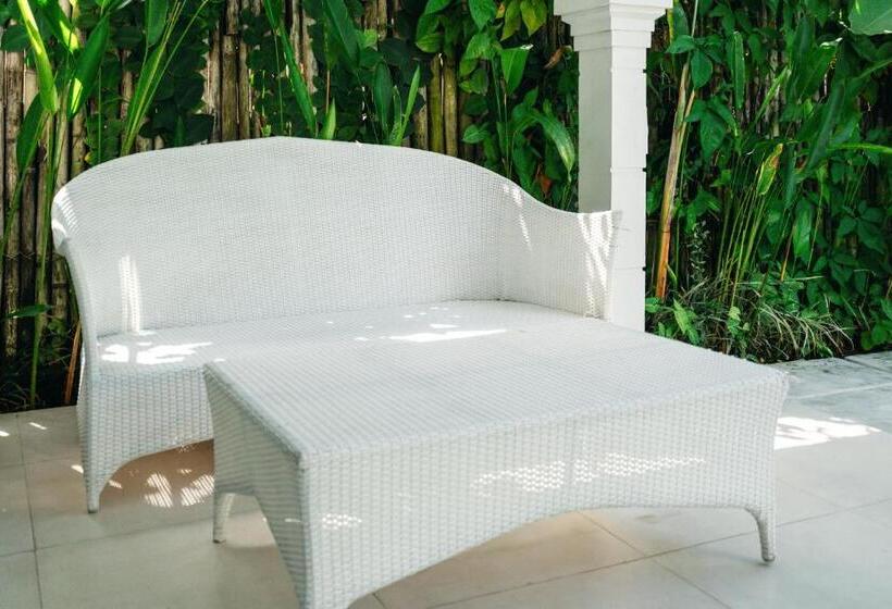 펜션 Jero D Kawan House