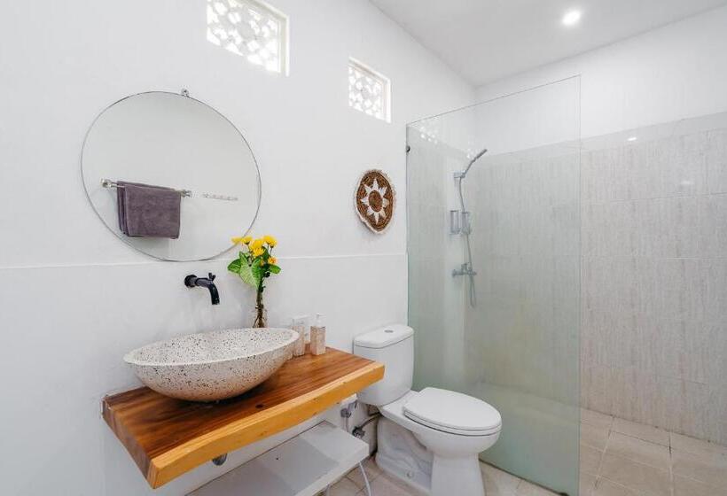 펜션 Jero D Kawan House