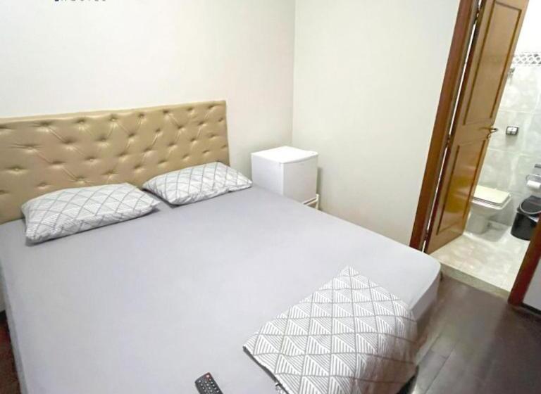 پانسیون Ritz Hostel