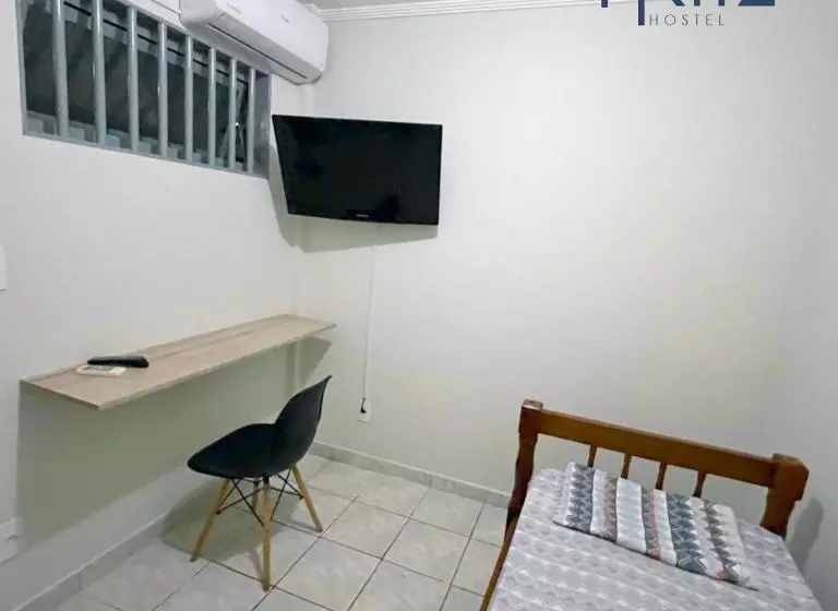 پانسیون Ritz Hostel