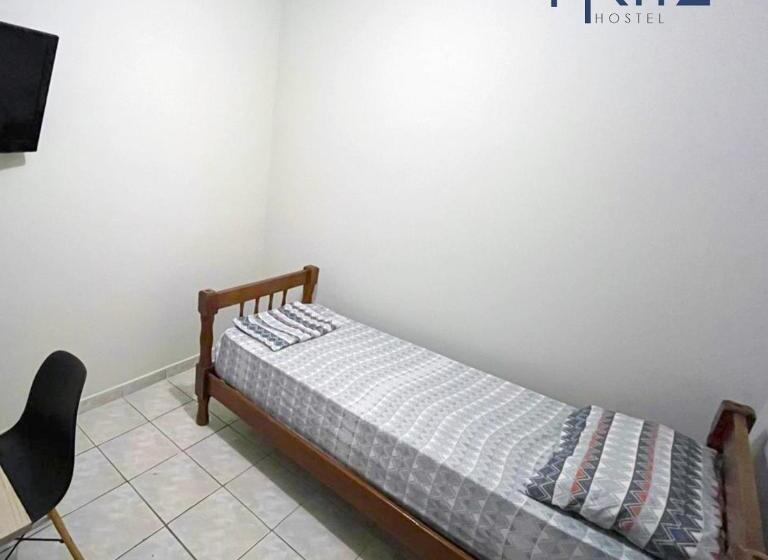 پانسیون Ritz Hostel