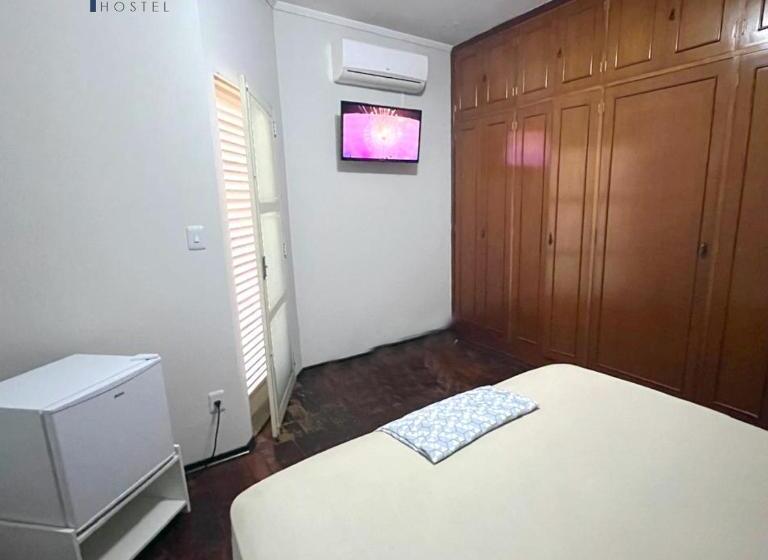 پانسیون Ritz Hostel