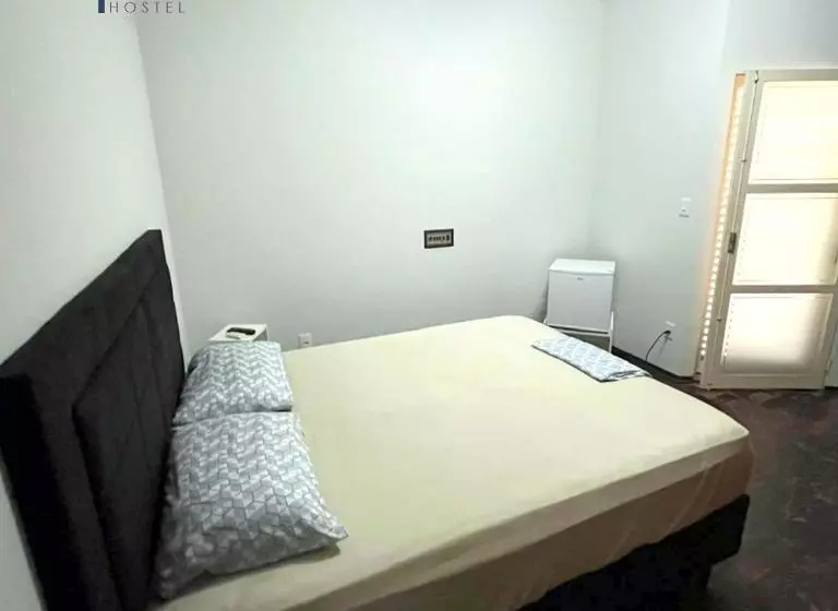 پانسیون Ritz Hostel