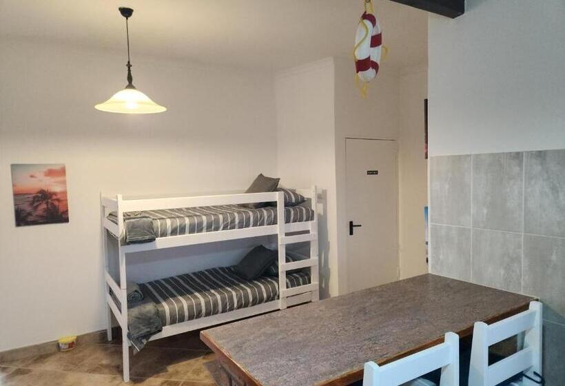 بنسيون Seaview Sunsets