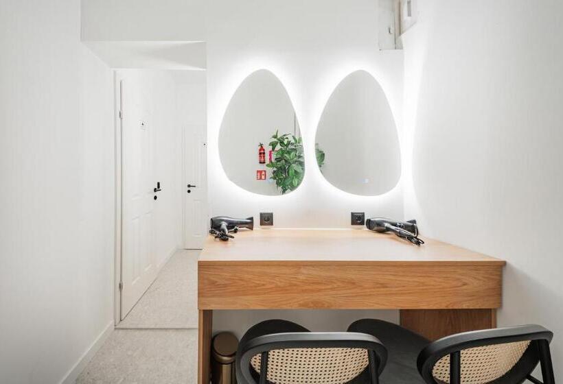 هاستل Rivé By Home1