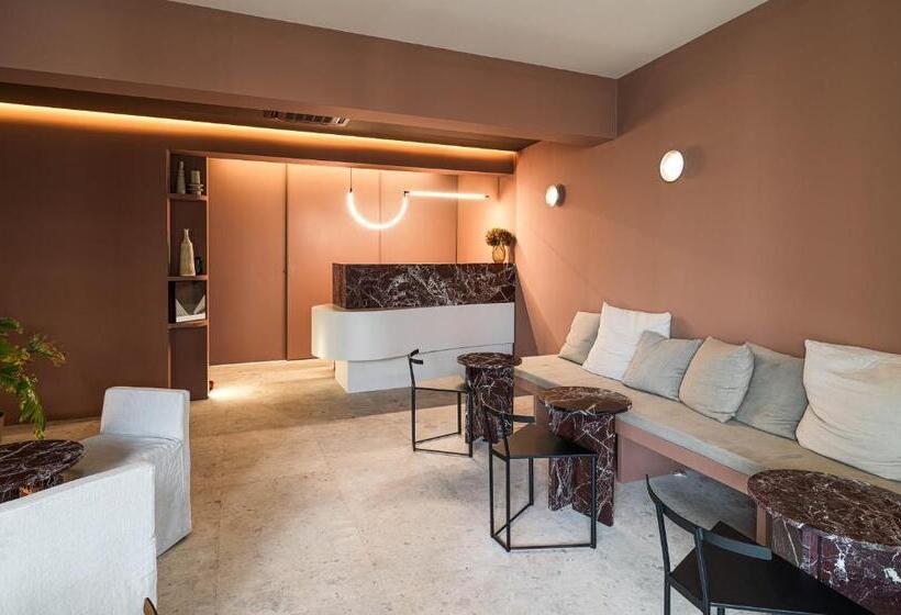 Alinea Diono Historic Center