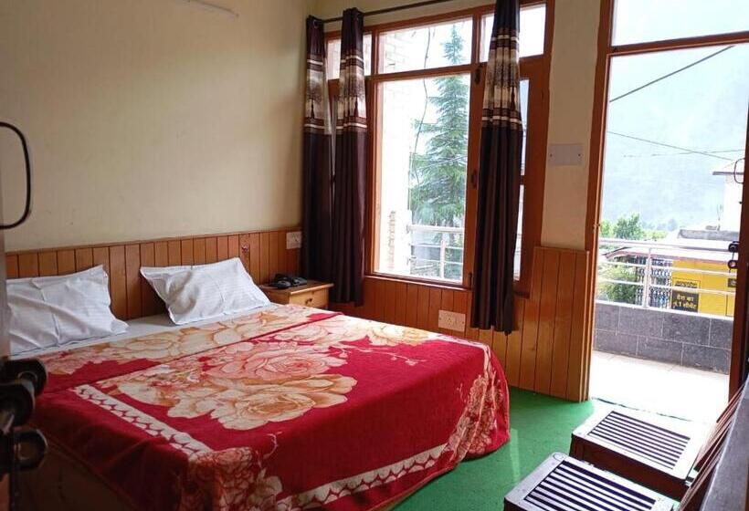 ホテル Canary Woods