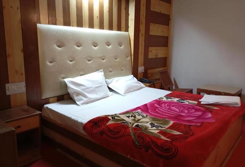 ホテル Canary Woods